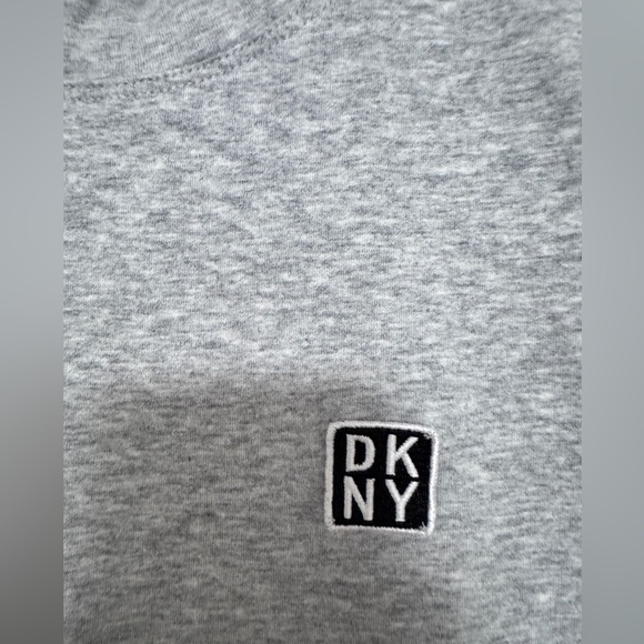 DKNY Sport Gray Top In XS - Picture 4 of 8